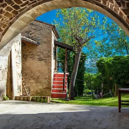 Il Rifugio Del Cacciatore / The Hunter'S Shelter Pretoro Exterior foto