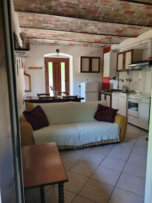 Il Rifugio Del Cacciatore / The Hunter's Shelter Holiday home Pretoro